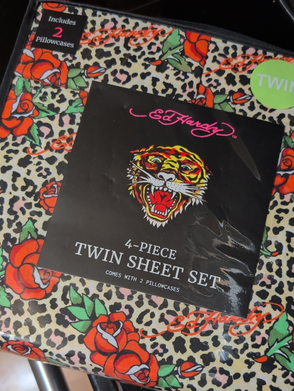 New Ed Hardy Twin Sheet Set – Red Rose And Animal Print